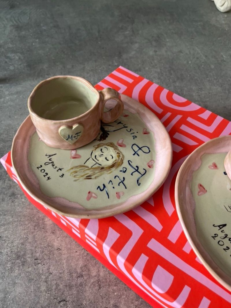 Ceramic cup and plate set with hearts